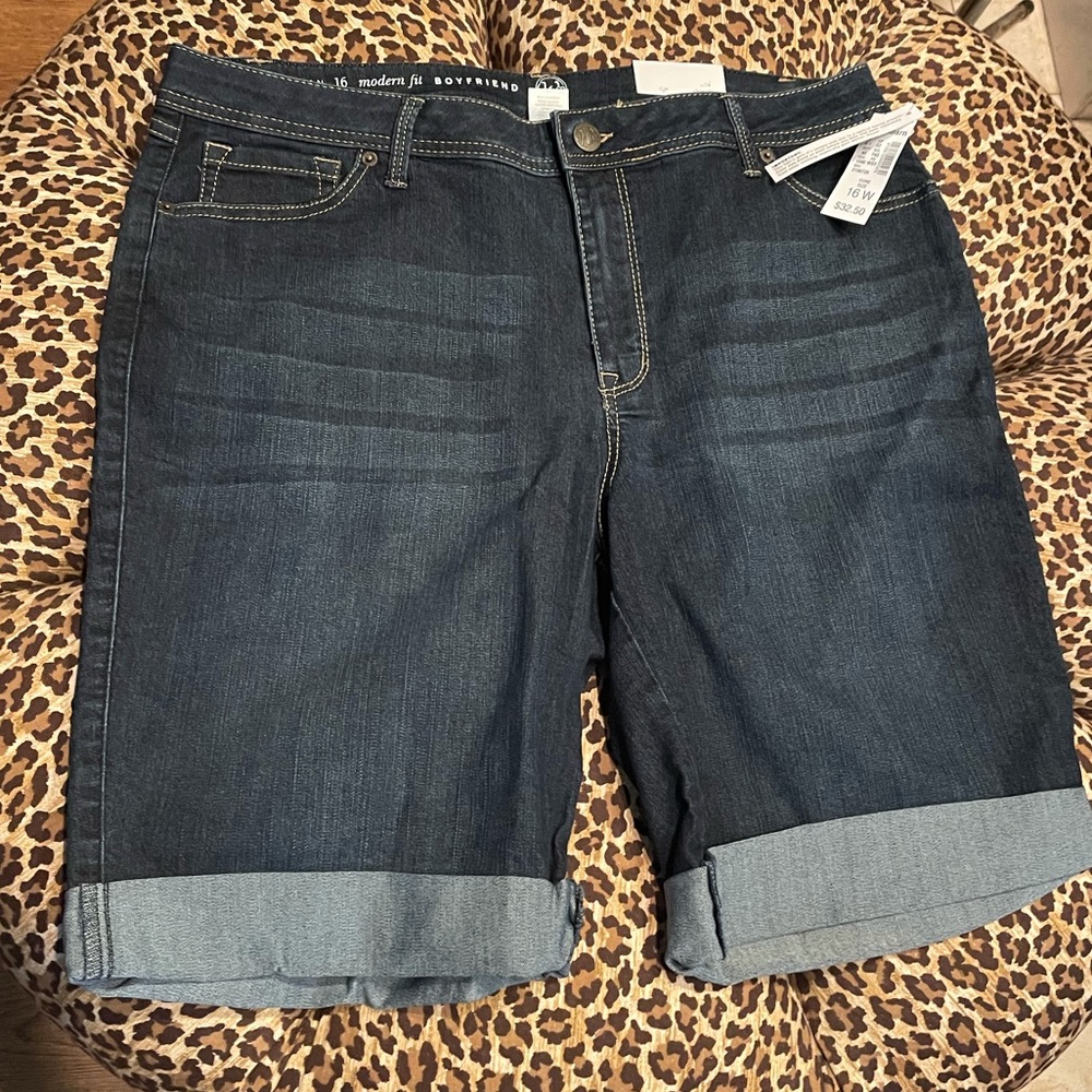 NWT Dress Barn womens 16 modern fit boyfriend